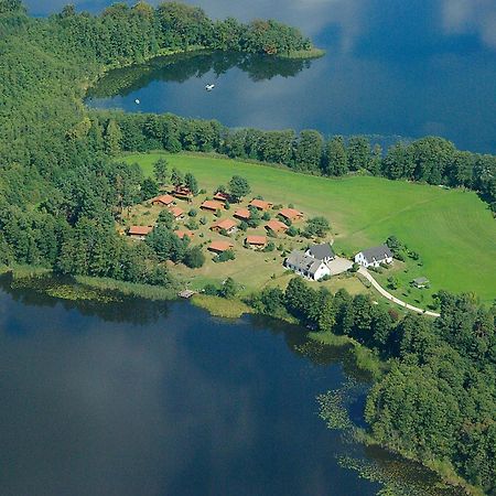 Ferienhaus-Park Brennickenswerder Lychen Exteriör bild